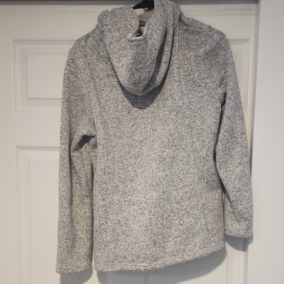 Cozy Gray Zip-Up Jacket - Picture 3 of 5